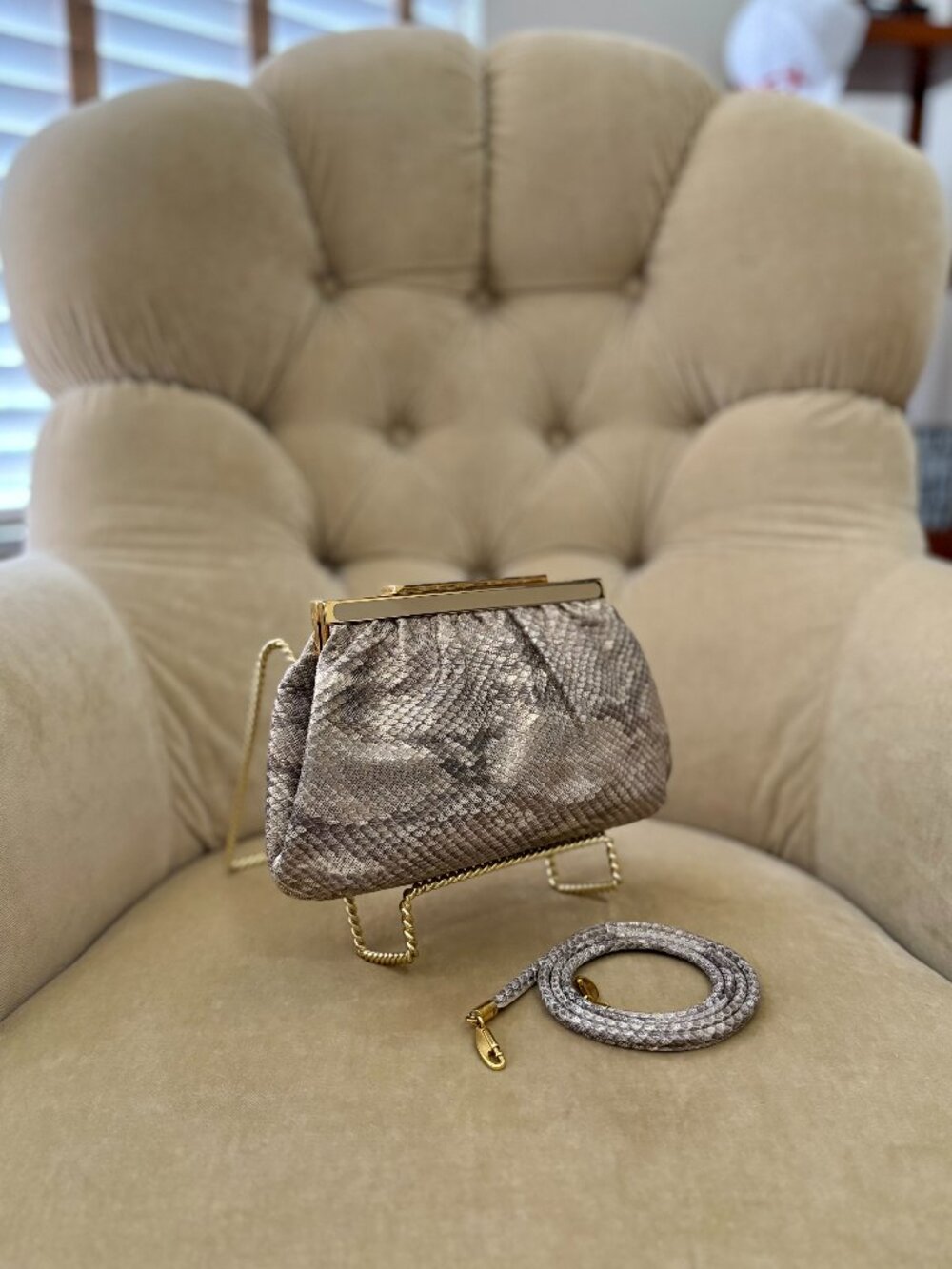 VTG Auth SISO Lizard Embossed Leather Convertible Minaudiere Bag...GORGEOUS!